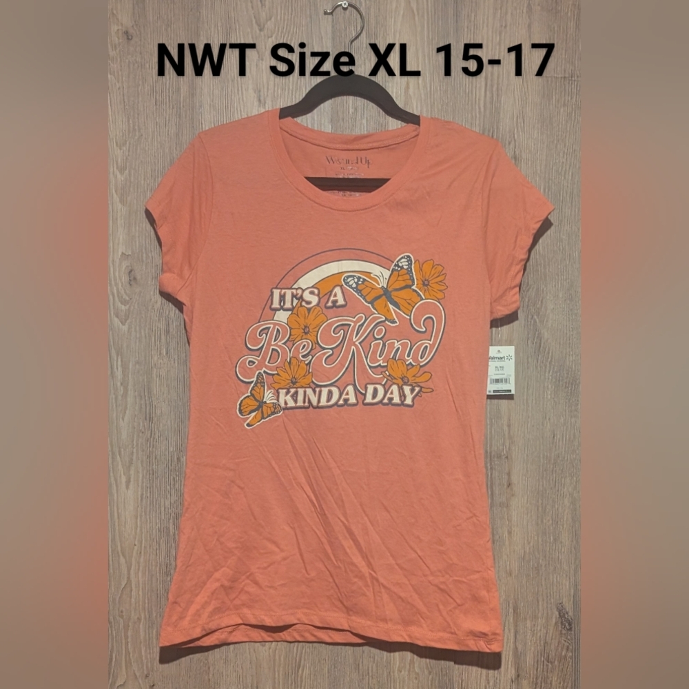 Women's Orange Graphic Tee -